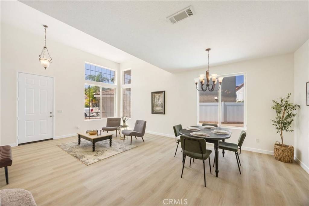 Hemet, CA 92544,5444 Broderick CT