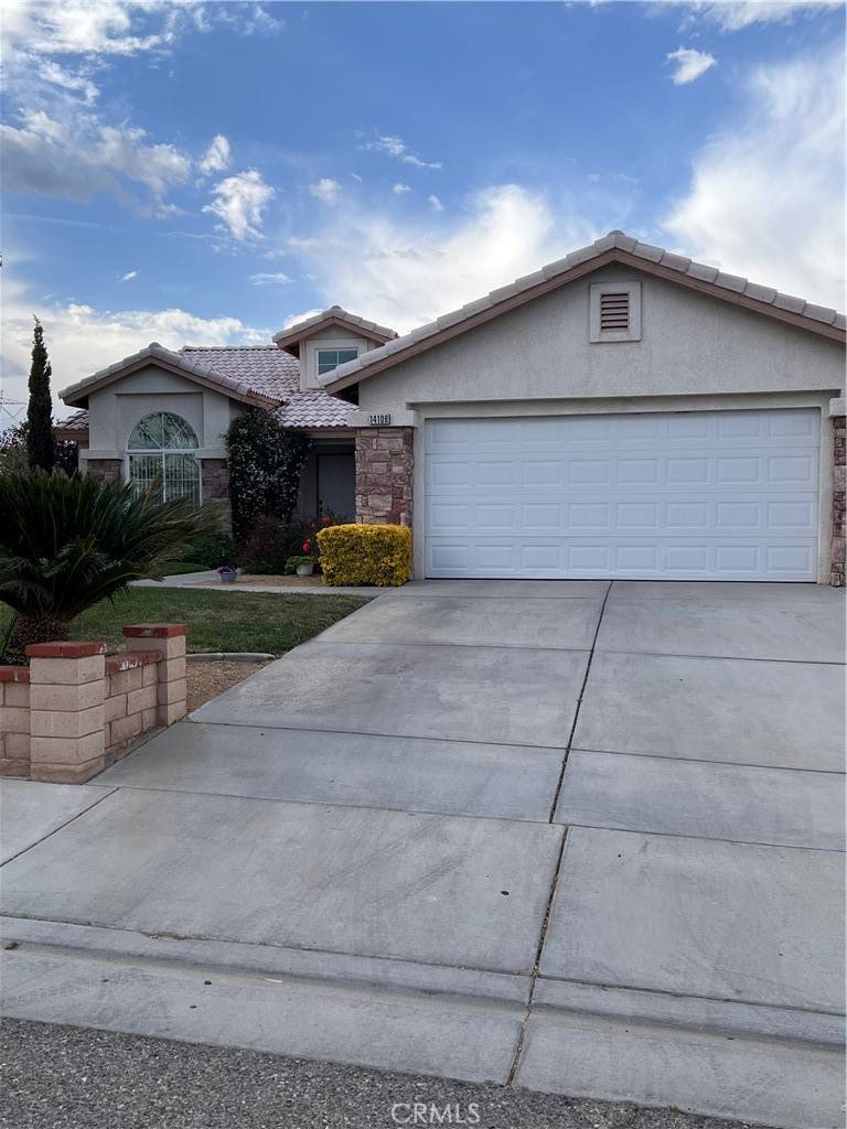 14106 Dartmouth ST, Hesperia, CA 92344