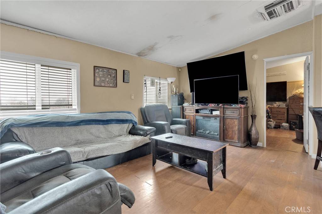 Lucerne Valley, CA 92356,9125 Visalia AVE