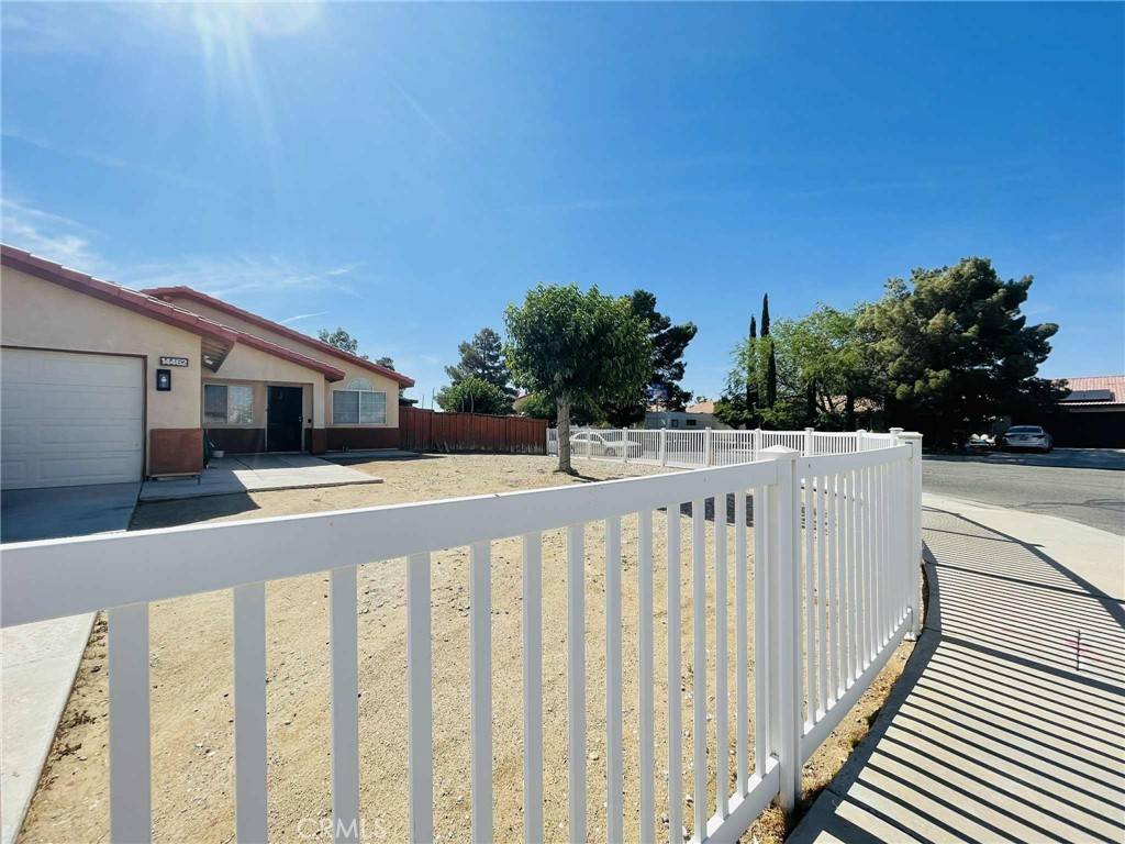 Adelanto, CA 92301,14462 Ivy ST