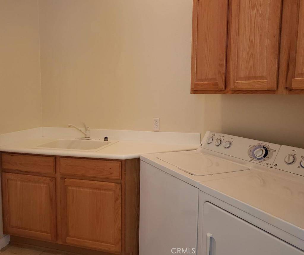 Apple Valley, CA 92308,11142 Avonlea RD