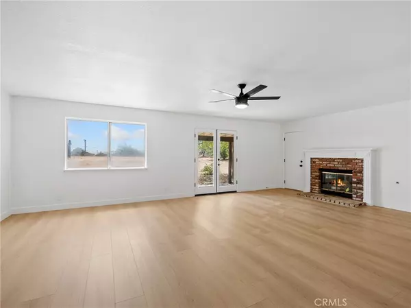Hesperia, CA 92345,11319 1st AVE