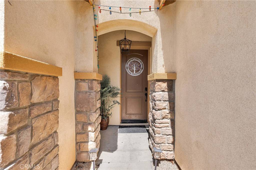 Victorville, CA 92394,15012 Mandalay LN