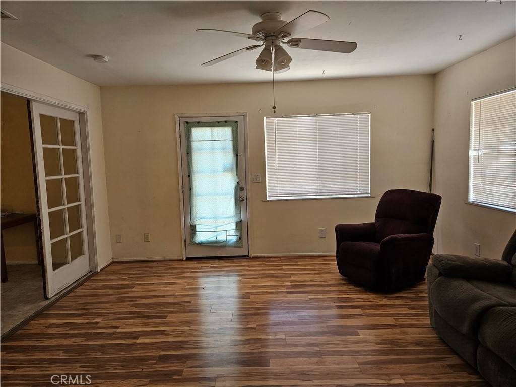 Yermo, CA 92398,35798 Frontier