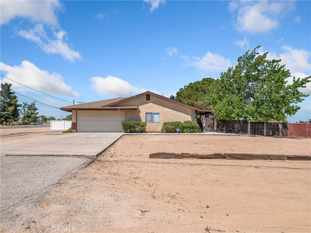 Hesperia, CA 92345,17702 Hinton ST