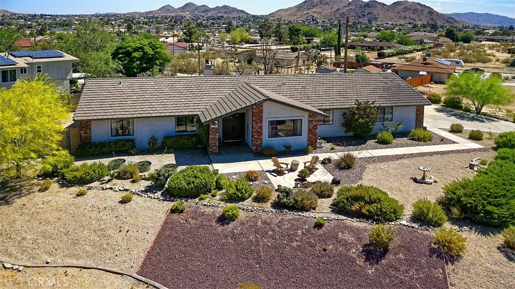 15381 Otomian RD, Apple Valley, CA 92307