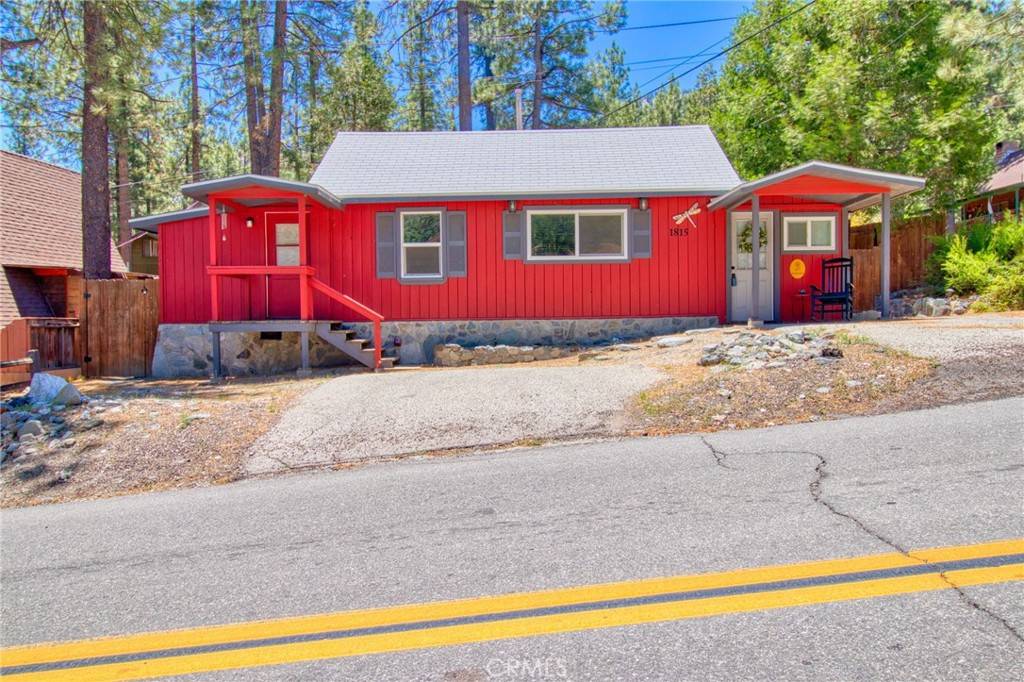 Wrightwood, CA 92397,1815 Thrush RD