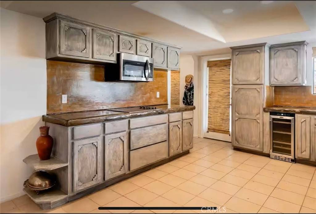 29 Palms, CA 92277,70138 Sullivan RD