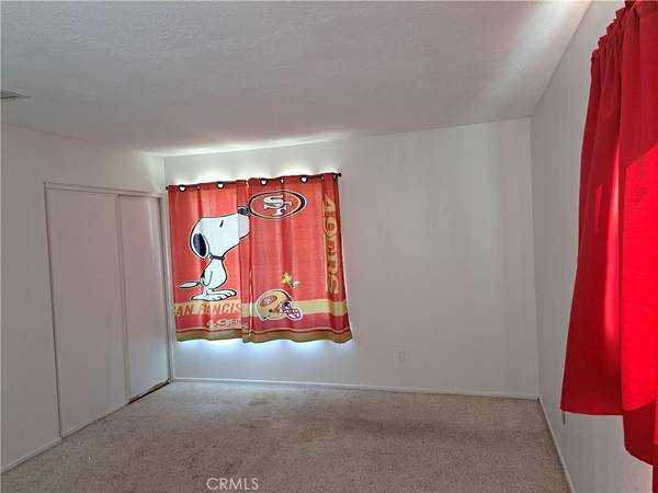 Apple Valley, CA 92307,19010 Waseca RD