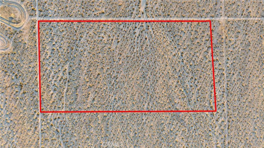 Adelanto, CA 92301,4625511 60000 Drifting Sands Rd
