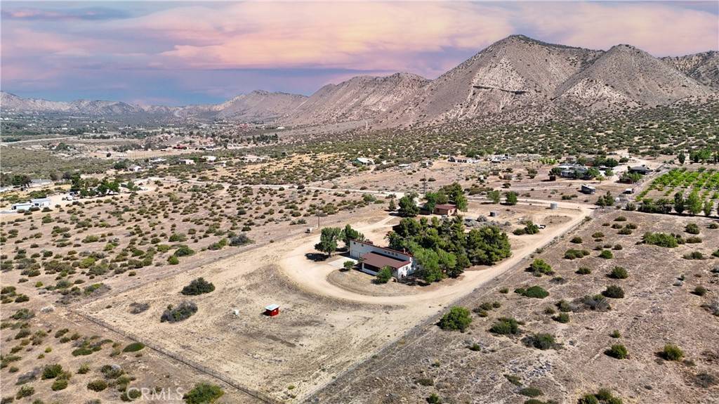 Phelan, CA 92371,6474 Macapa DR