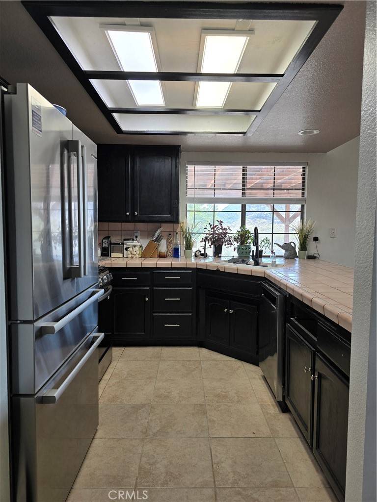 Apple Valley, CA 92307,15984 Tinta RD