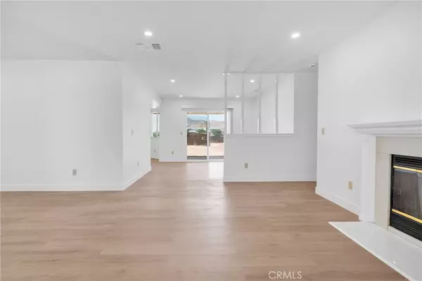 Apple Valley, CA 92308,13483 Nicola RD
