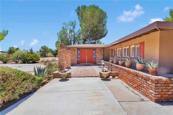 Apple Valley, CA 92307,19955 Chickasaw RD