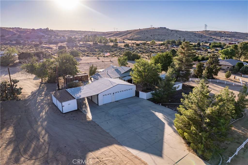 5772 Arrowhead Lake RD, Hesperia, CA 92345