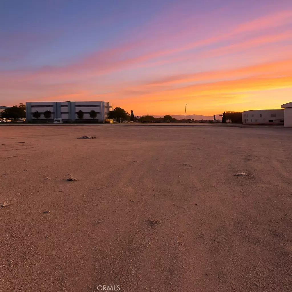 Victorville, CA 92392,0 Civic #3 DR