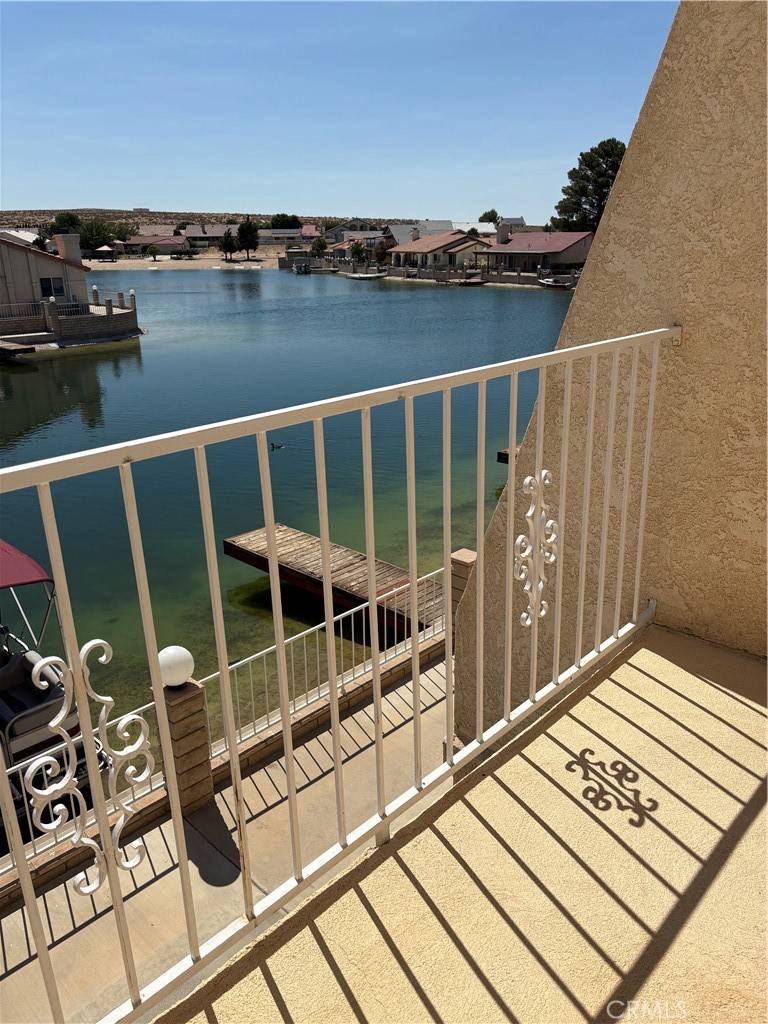 Helendale, CA 92342,11496 Nautical LN #19
