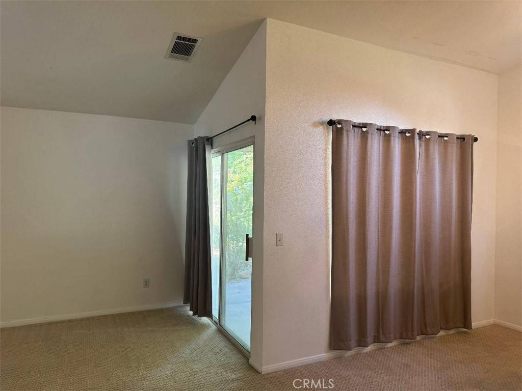 Apple Valley, CA 92308,19569 Saint Andrews WAY