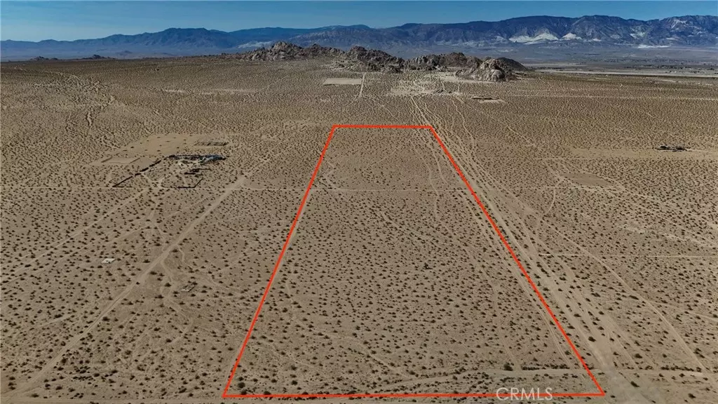 Lucerne Valley, CA 92356,763 Esaw (NEAR) RD