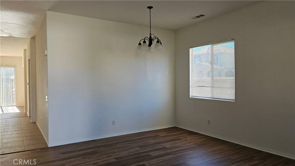 Oak Hills, CA 92344,9019 Fremont CT