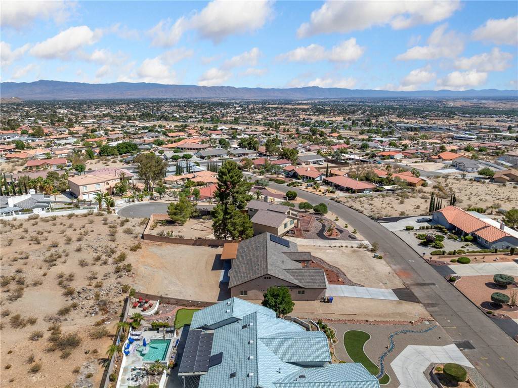 Apple Valley, CA 92307,16465 Koda RD