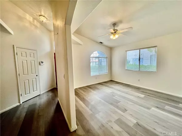 Victorville, CA 92395,17980 Lakeview DR