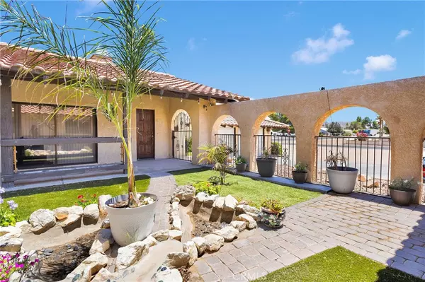 Apple Valley, CA 92307,19678 Red Feather RD