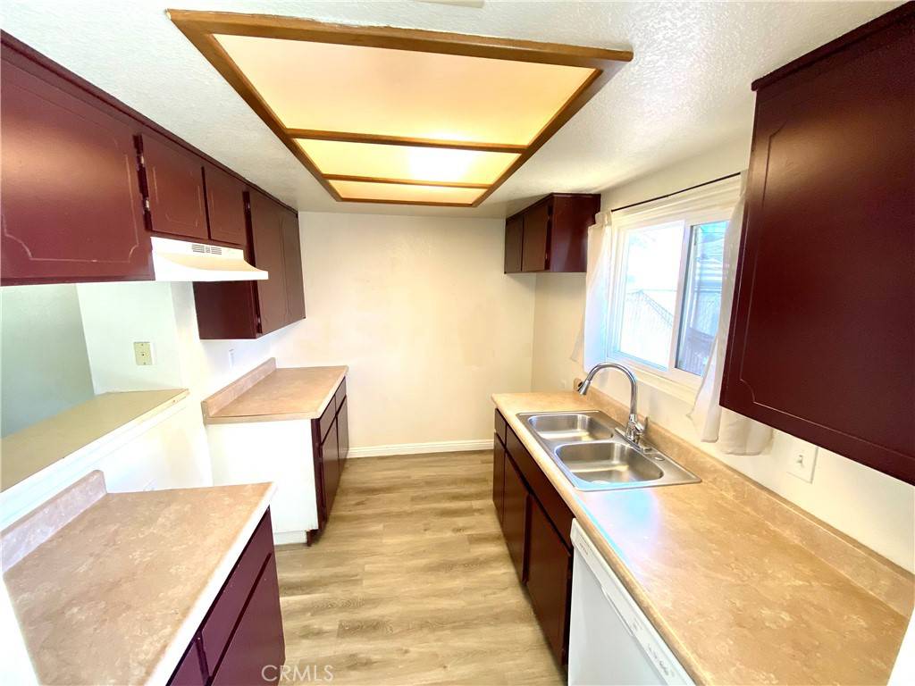 Apple Valley, CA 92307,15965 Sago RD #1