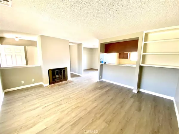 Apple Valley, CA 92307,15965 Sago RD #1
