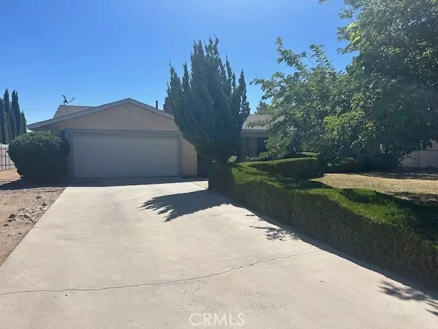 7427 Oxford AVE, Hesperia, CA 92345