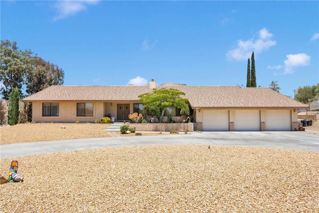 19428 Shasta RD, Apple Valley, CA 92307