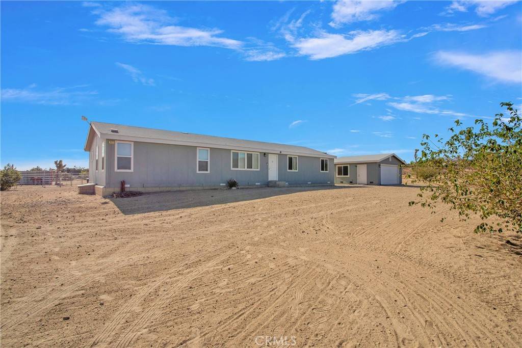 Pinon Hills, CA 92372,11573 Azure View RD