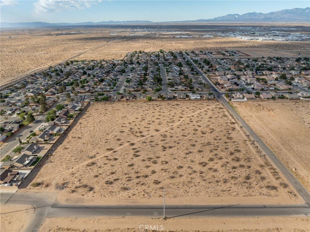 Adelanto, CA 92301,0 Bartlett AVE