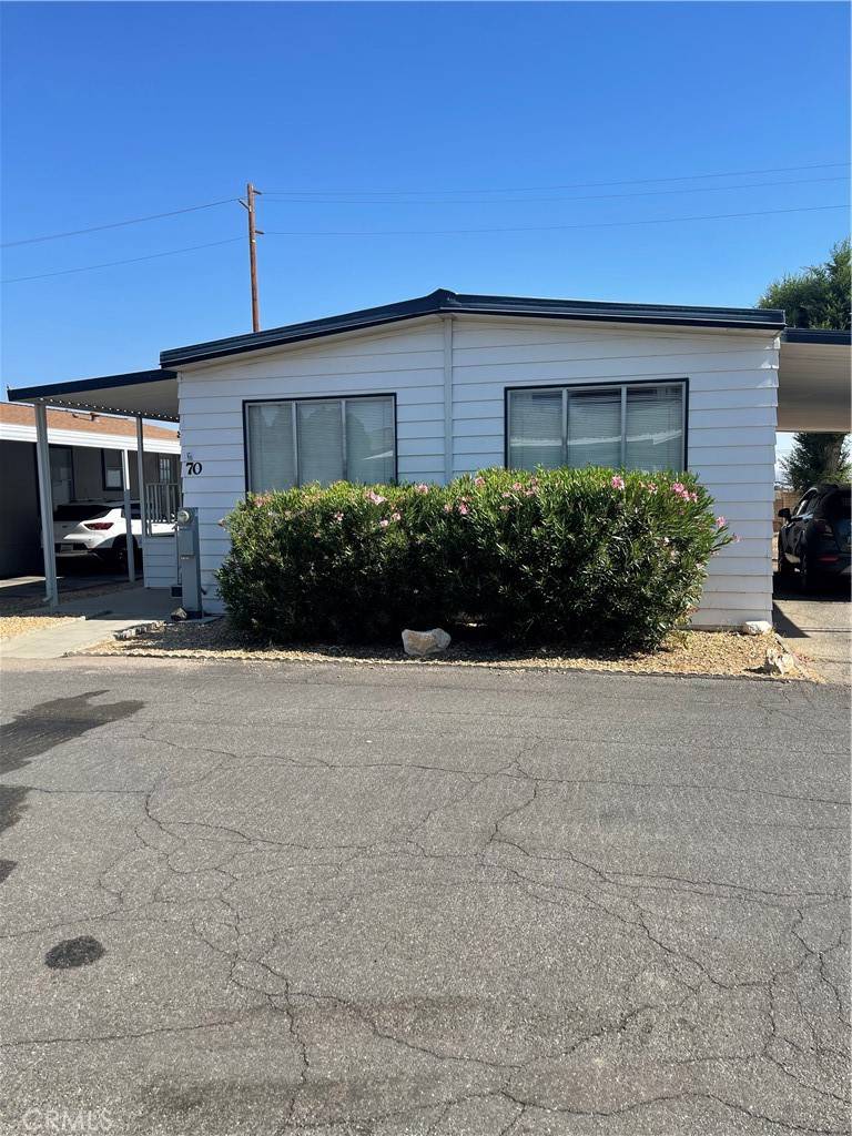 22601 Bear Valley RD #70, Apple Valley, CA 92308