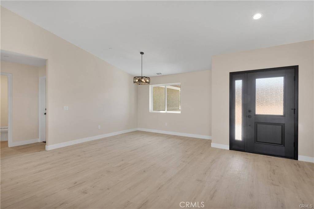Apple Valley, CA 92308,22530 Houston ST