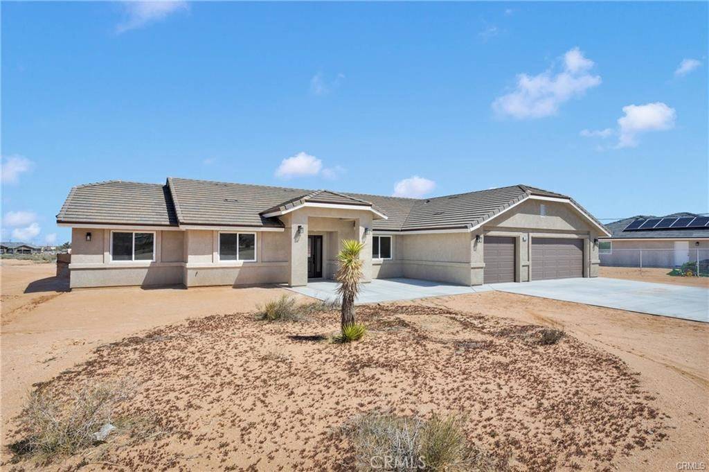 Apple Valley, CA 92308,22530 Houston ST