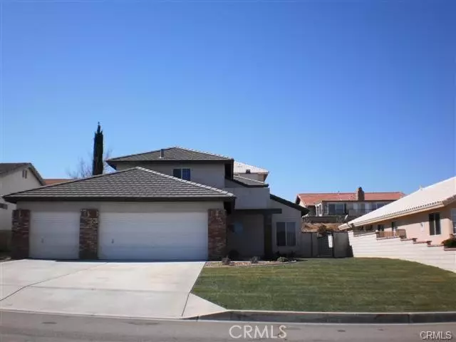 13520 Chinquapin DR, Victorville, CA 92395