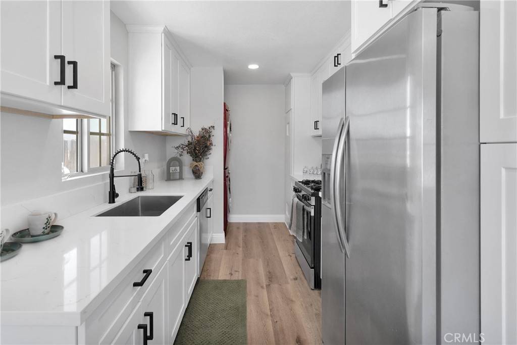 Apple Valley, CA 92307,21815 Jelan AVE
