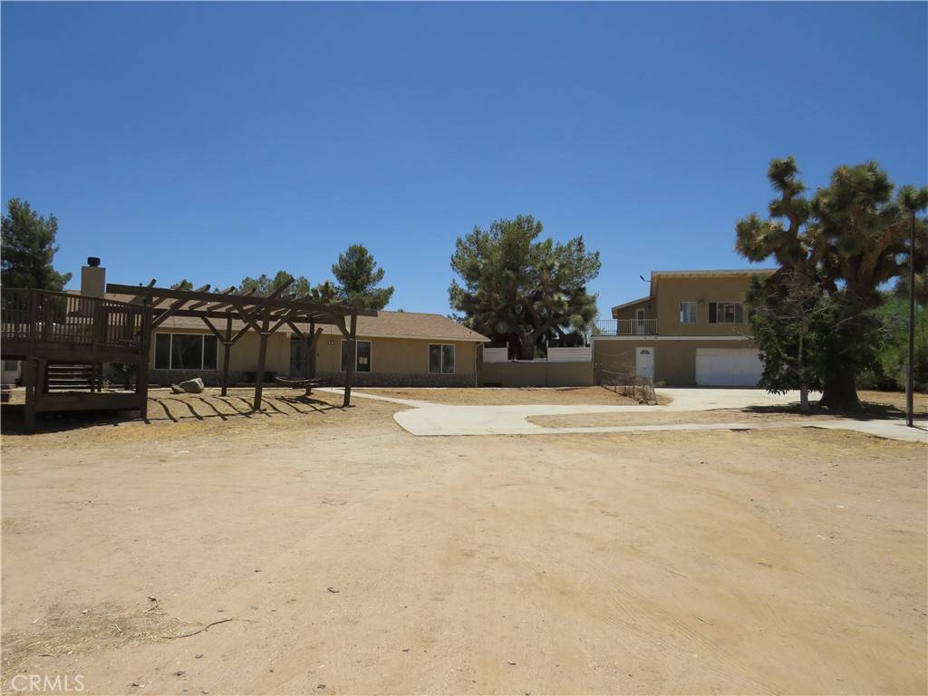 9121 4th ST, Phelan, CA 92371