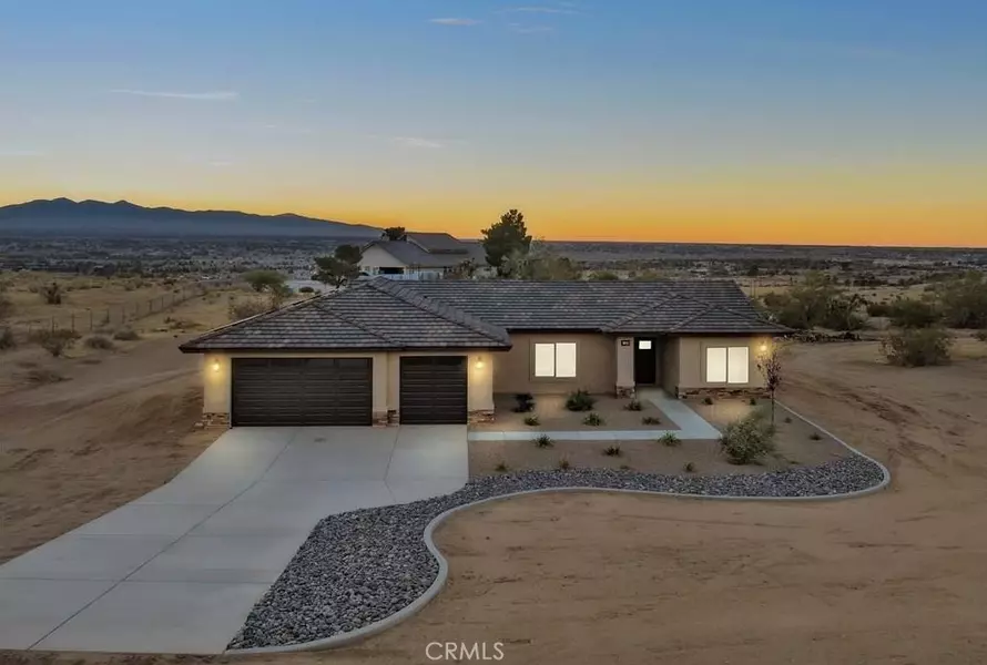 11228 Mockingbird, Apple Valley, CA 92308