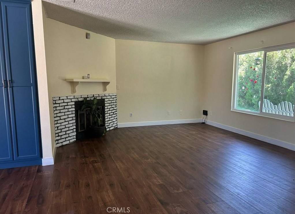 Victorville, CA 92395,16792 Nisqualli RD