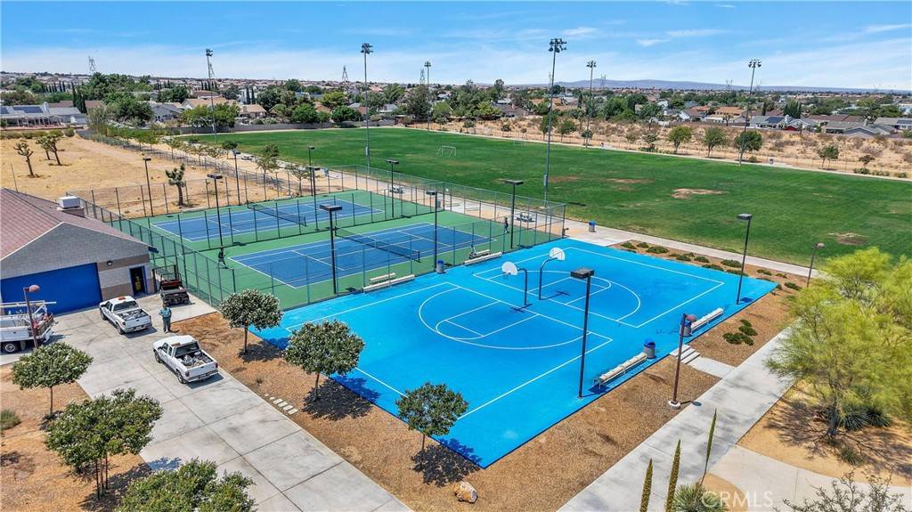 Victorville, CA 92392,11347 Topaz RD