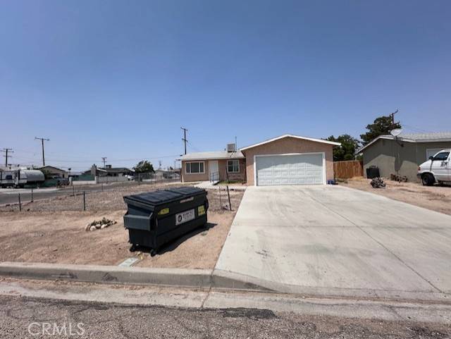 36028 Dividing Line ST, Yermo, CA 93298