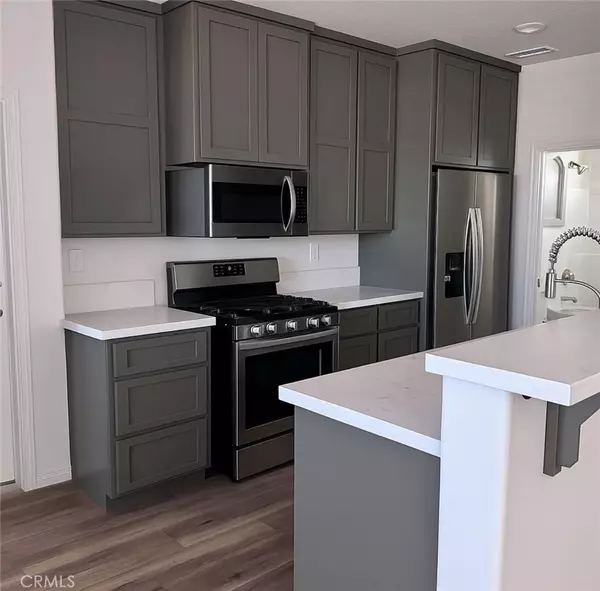 Victorville, CA 92395,15772 Jasmine AVE