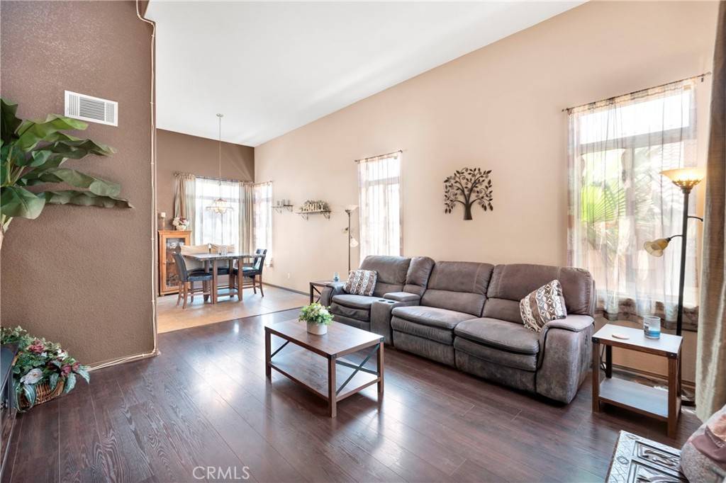Victorville, CA 92395,17567 Hudson DR