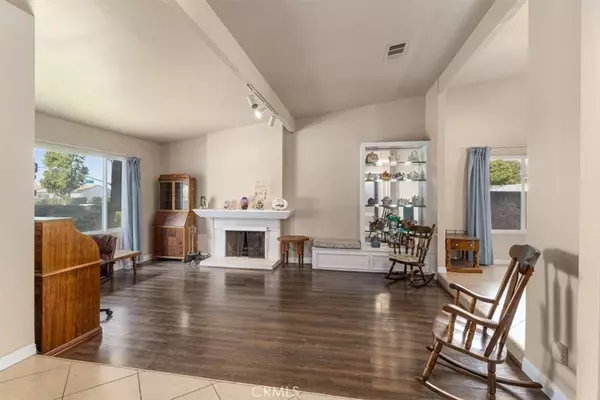 Upland, CA 91786,1193 w 13th ST