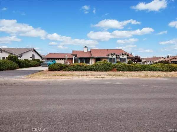 Apple Valley, CA 92308,13612 Coachella RD