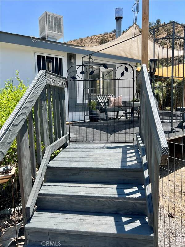 Wrightwood, CA 92397,7835 Via Verde AVE