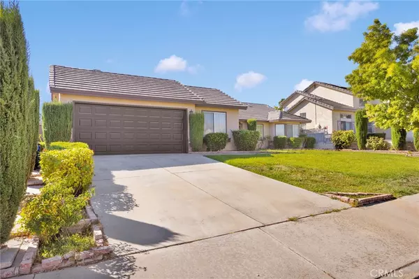 Victorville, CA 92392,14583 Owens River RD