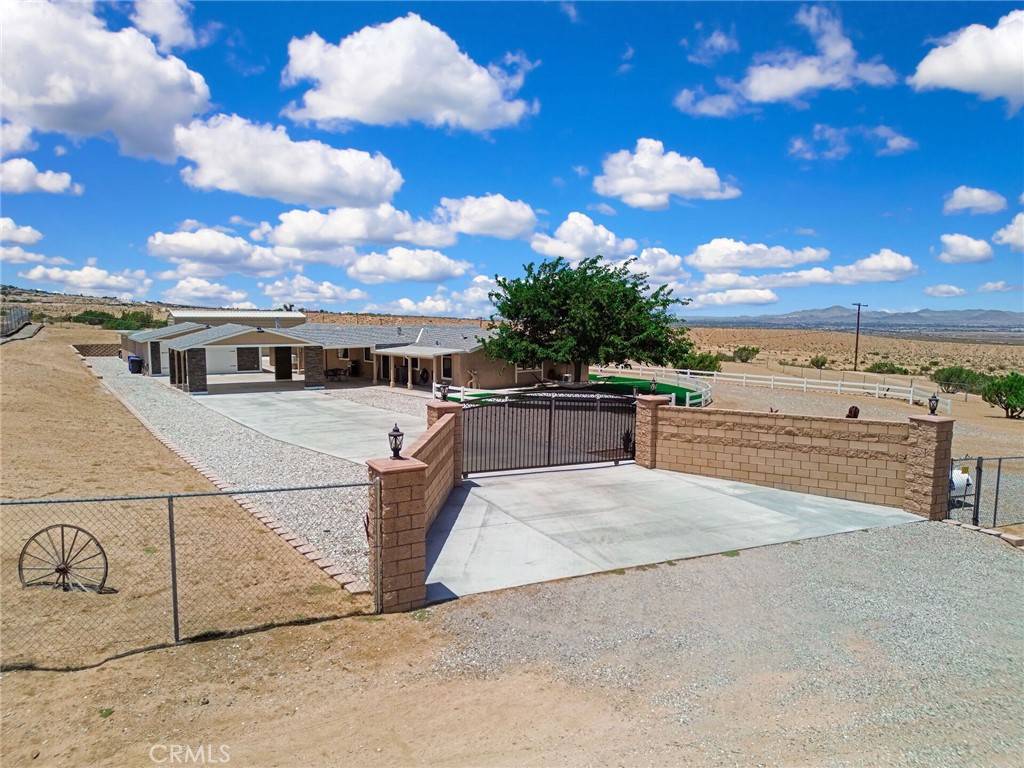 Apple Valley, CA 92308,25275 Roundup WAY